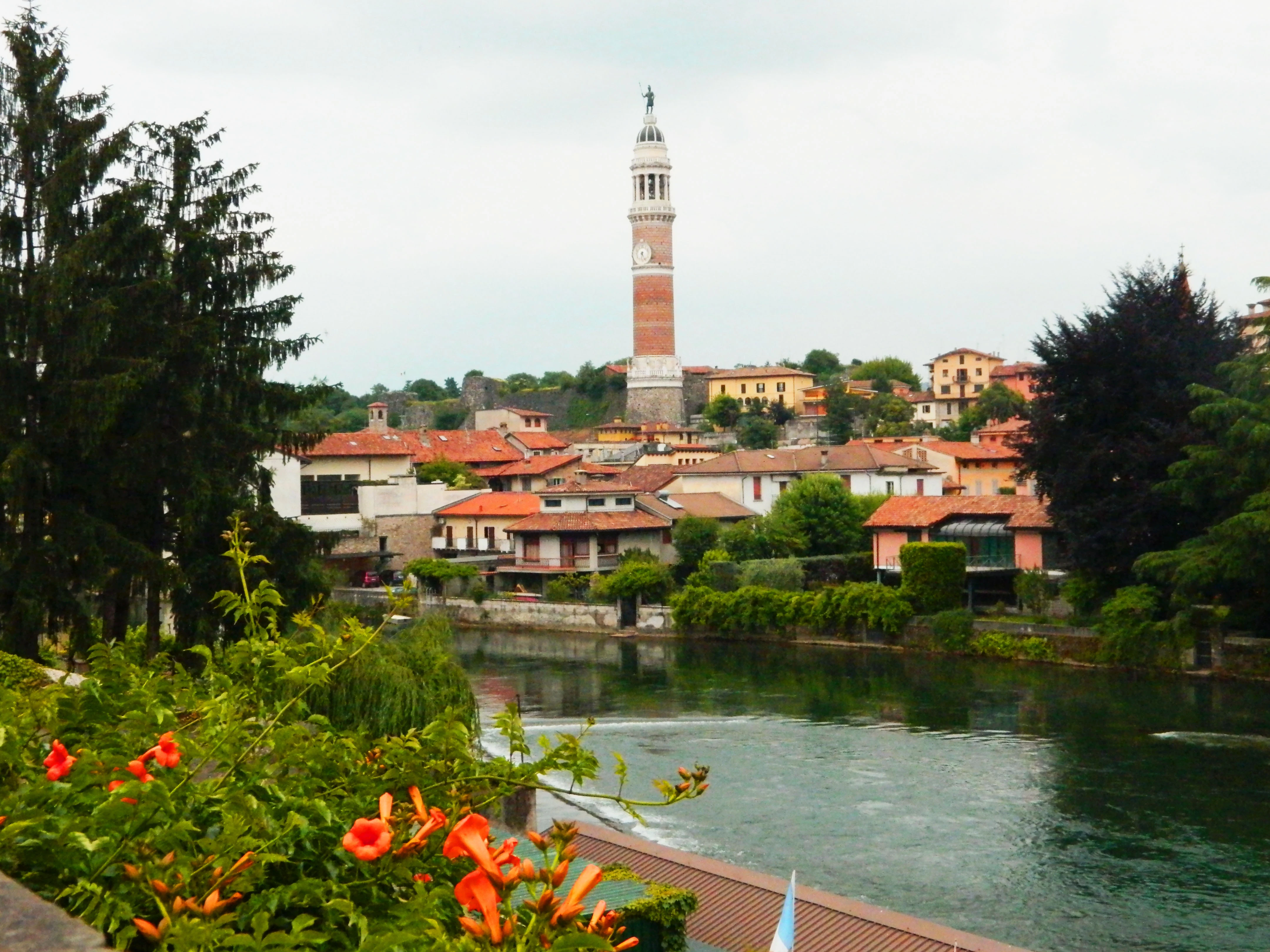 Palazzolo sull'Oglio - comune in provincia di Brescia